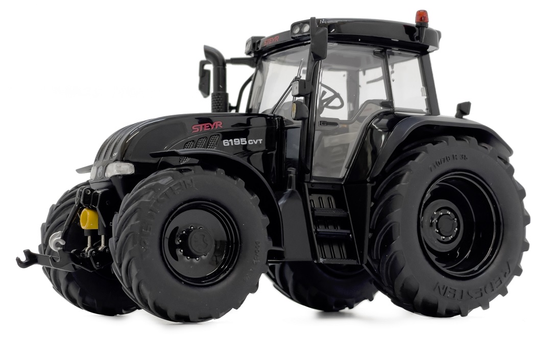 Steyr CVT 6195 Zwart Limited Edition - 1:32